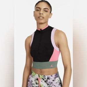 NWT RARE PINK GREEN BLACK Nike AirJordan Heatwave Women's Crop Top Size Small